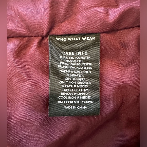 Who What Wear Maroon Velvet Coat - Picture 6 of 6